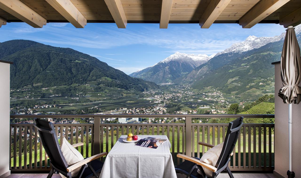 Hotel Sonnbichl Tirolo Exterior photo